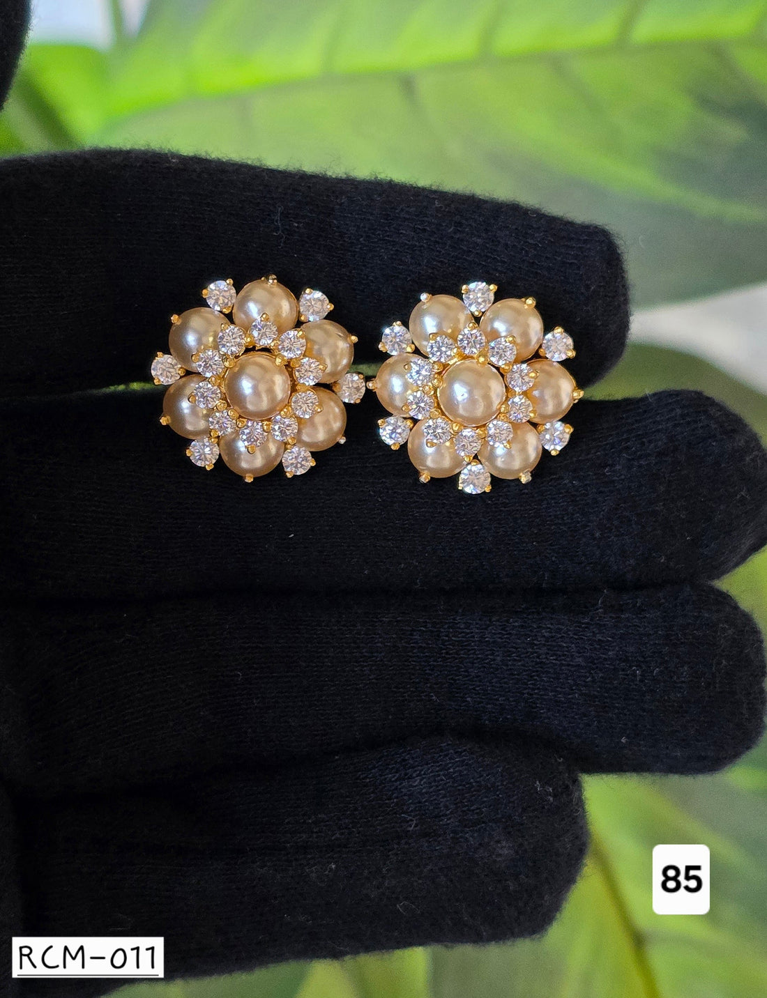Umangg Earrings
