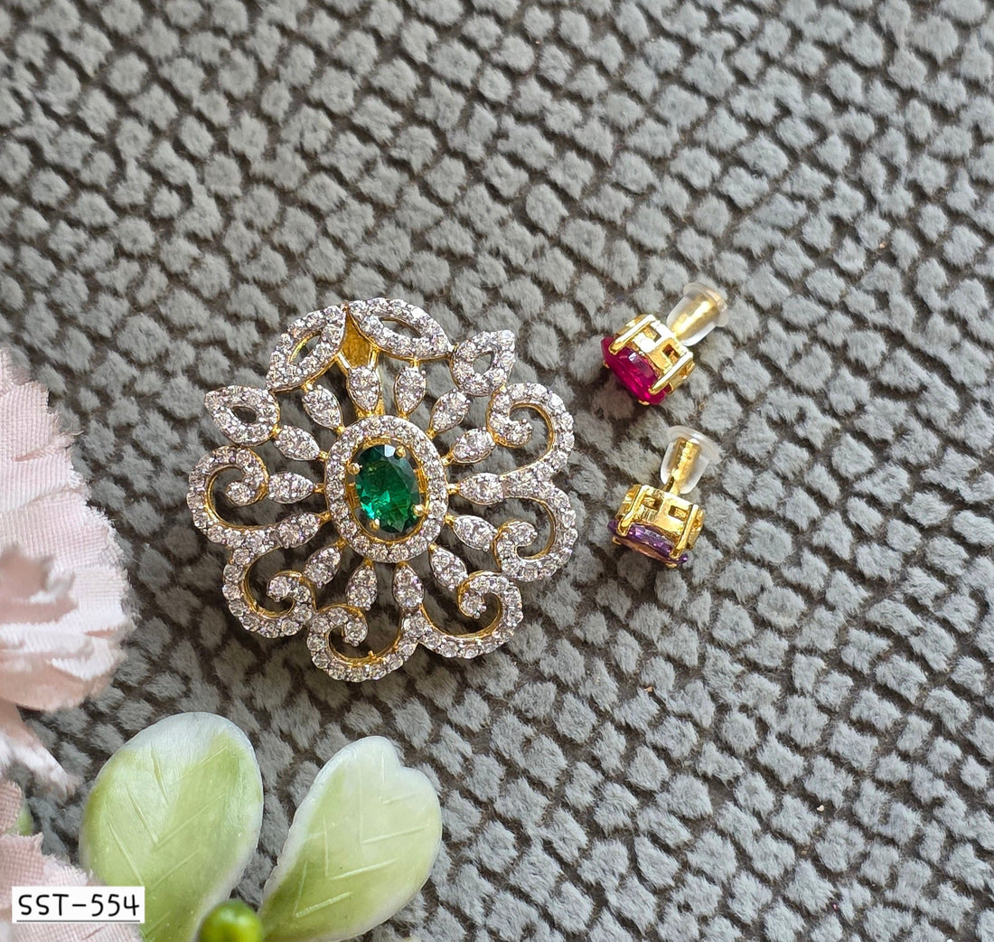 Kira Floral Pendant