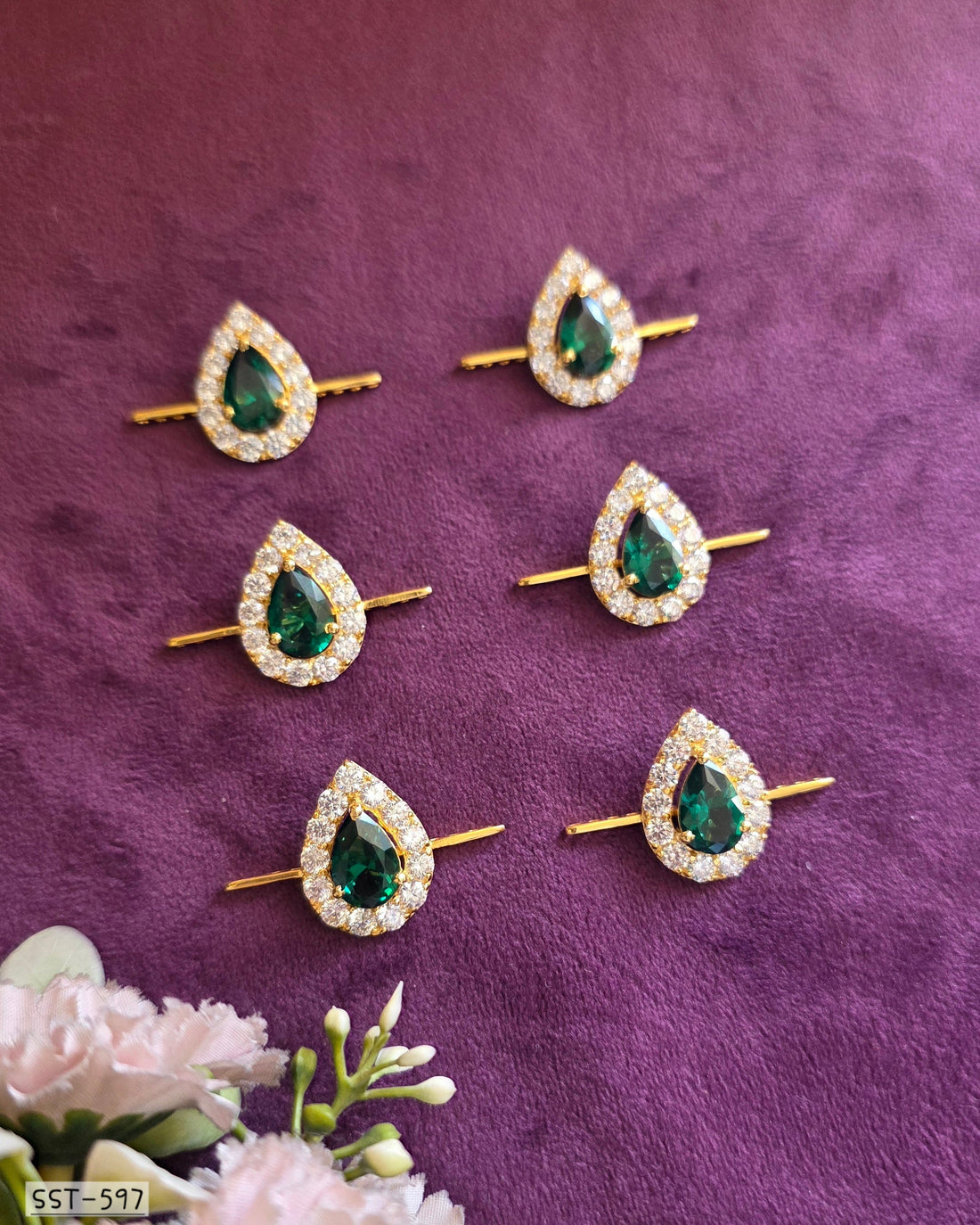 Side Pendants