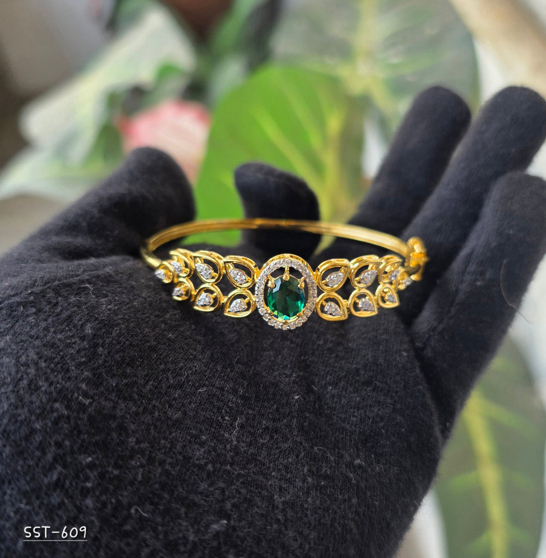 Emerald Halo Leaf Bracelet