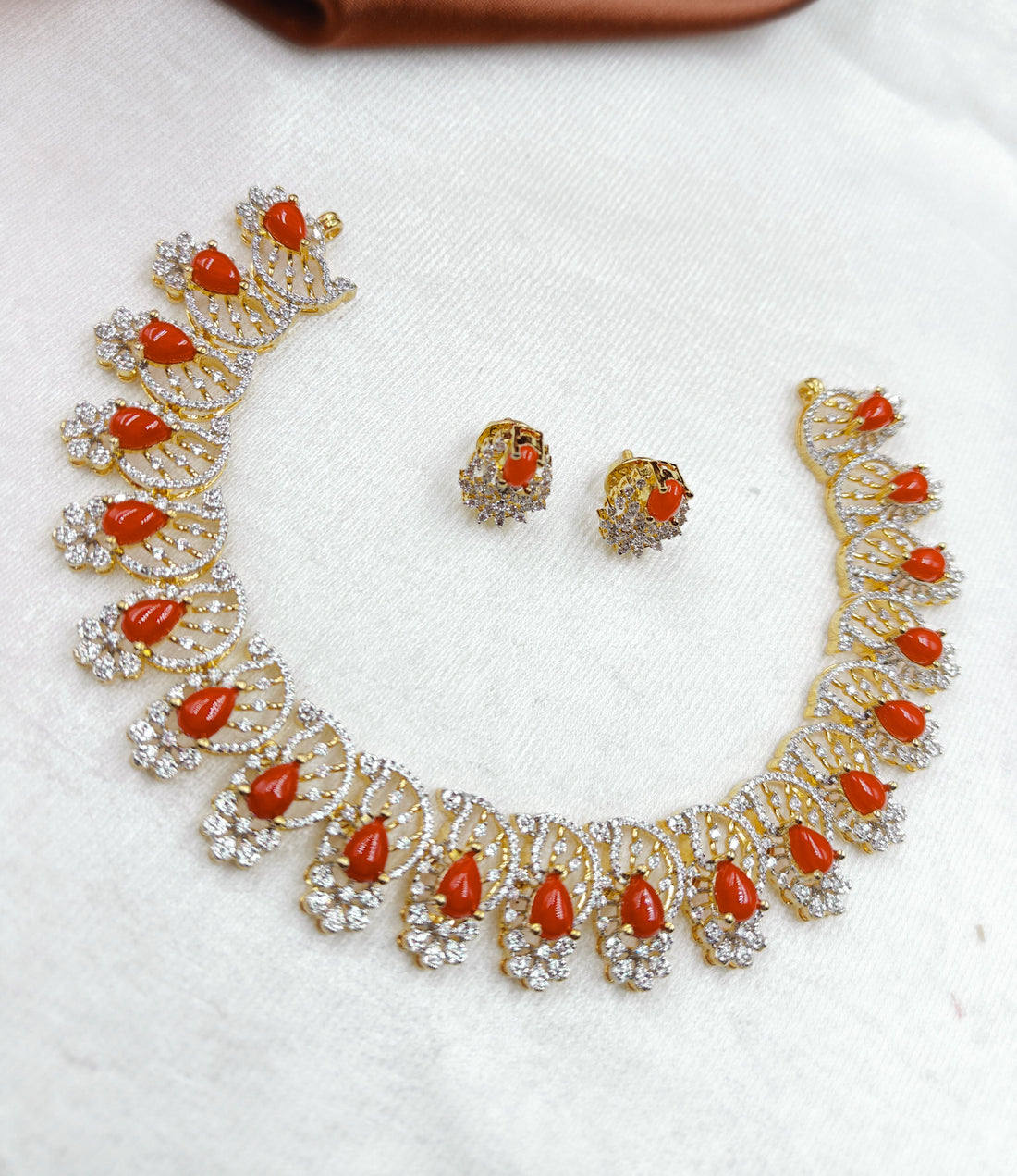 Coral Mango Necklace Set