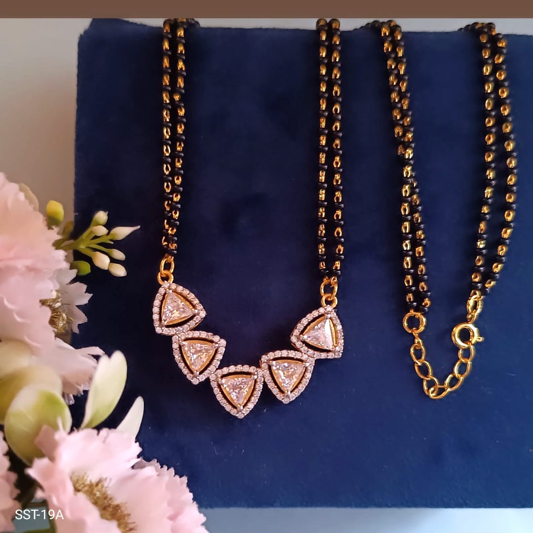 Traditional Triangle Mangalsutra