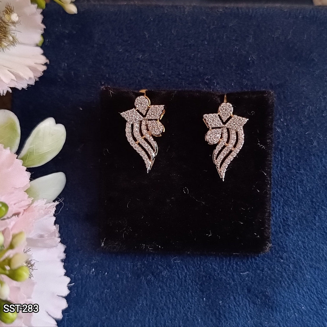 Elegant Flower Drop Earrings