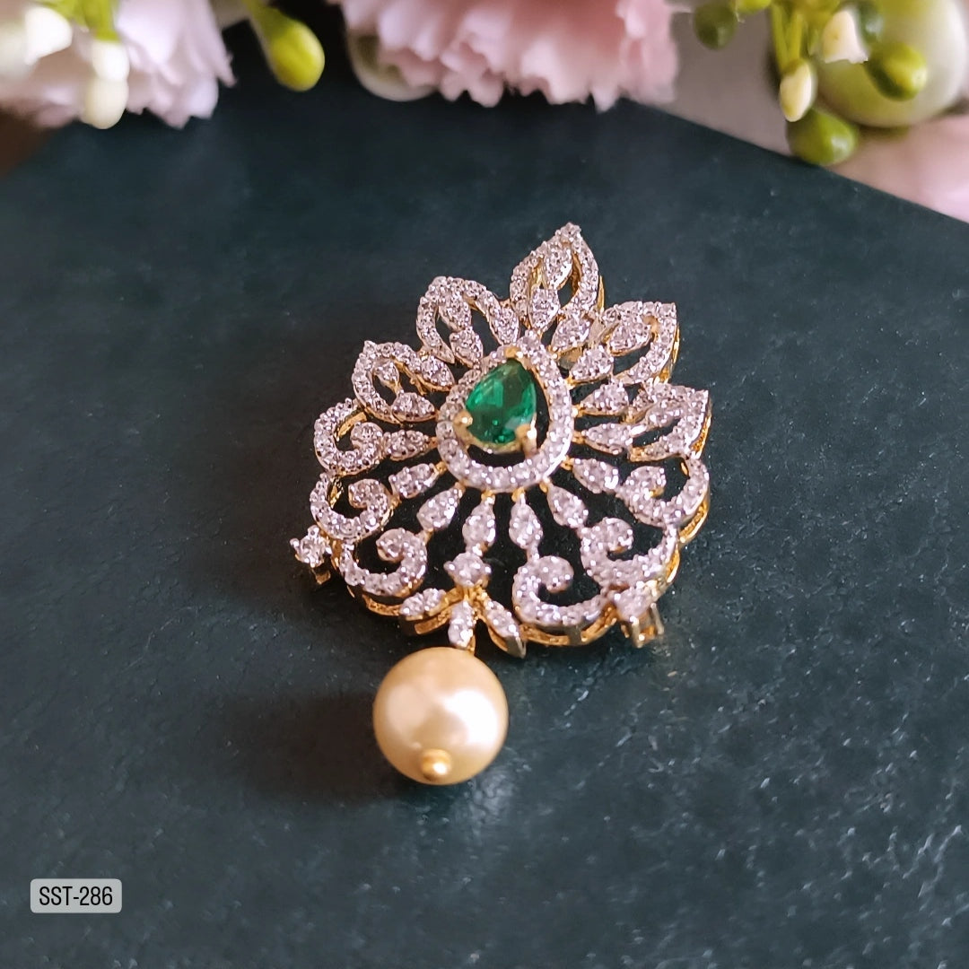Payodhara Intricate Pendant