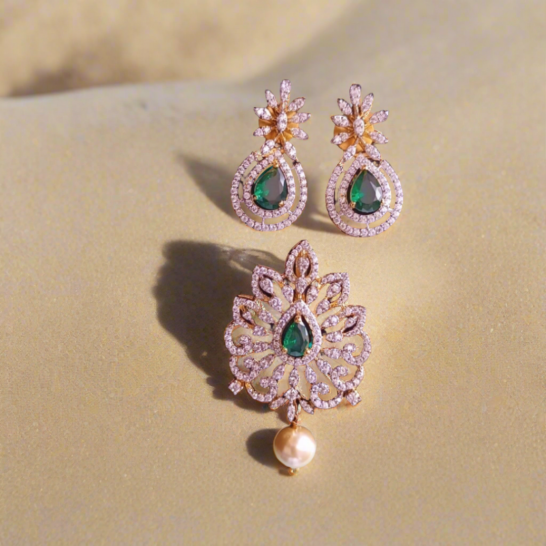 Sweet Life Pendent Set