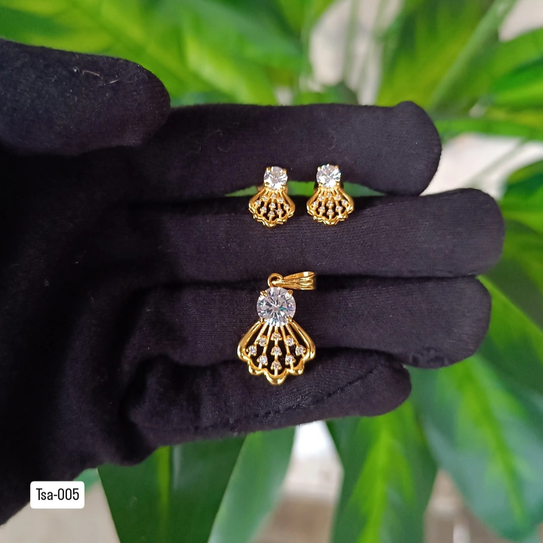 Nava Pendant And Earring Set