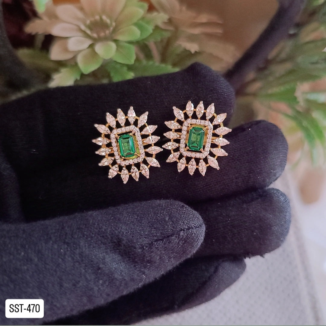 Thene Emerald Square Earrings