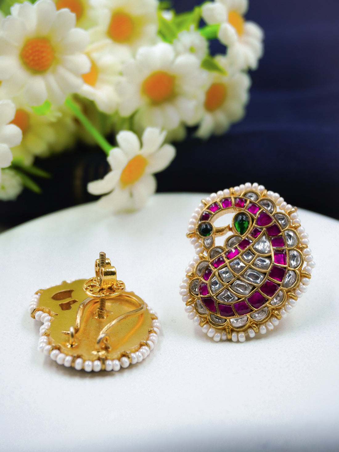 Vintage Mango Elegance