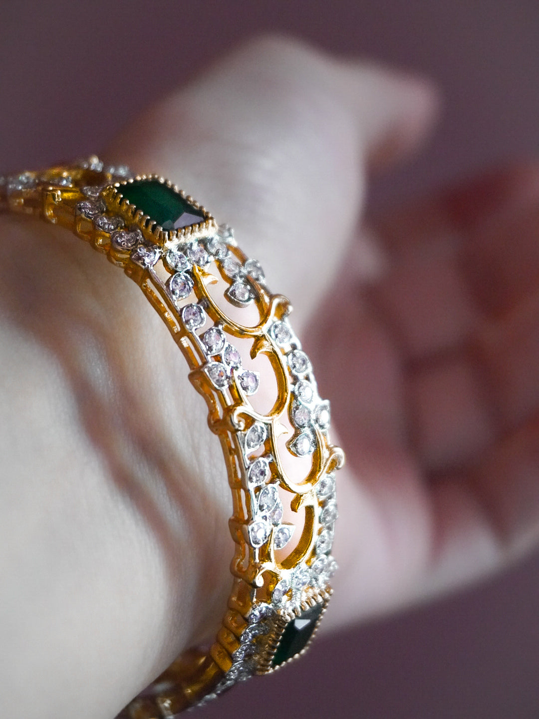 Emerald Aura Bangles