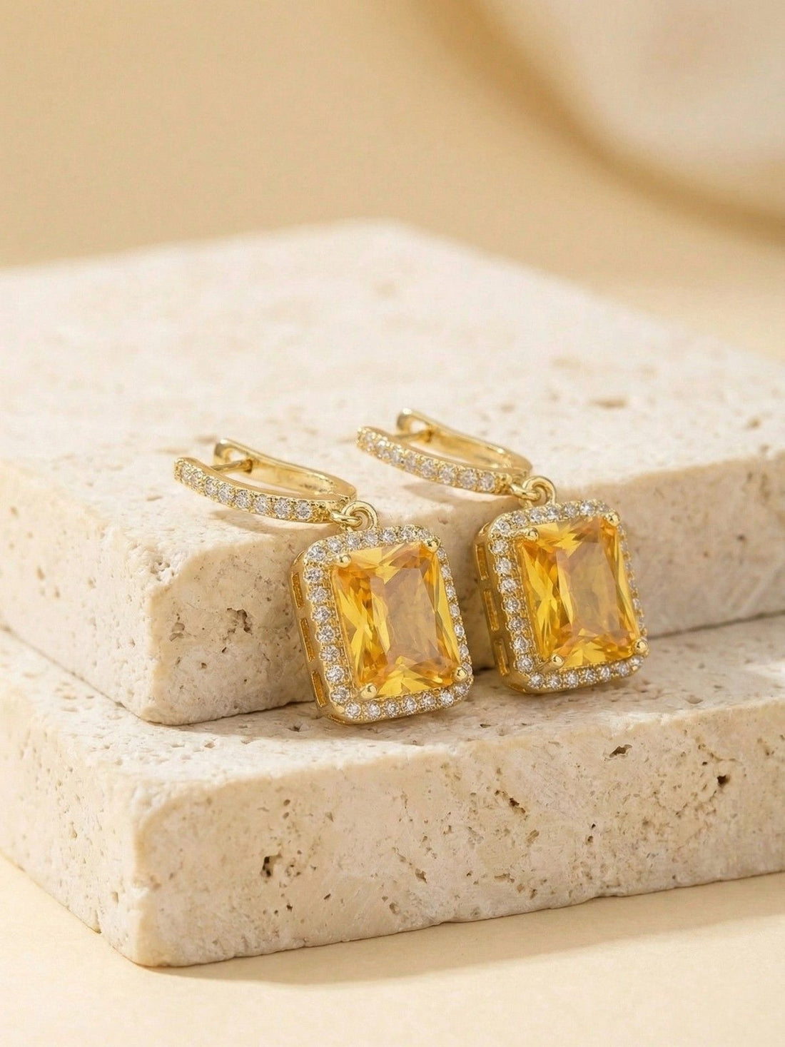 Eva Yellow Sapphire Bali Earring