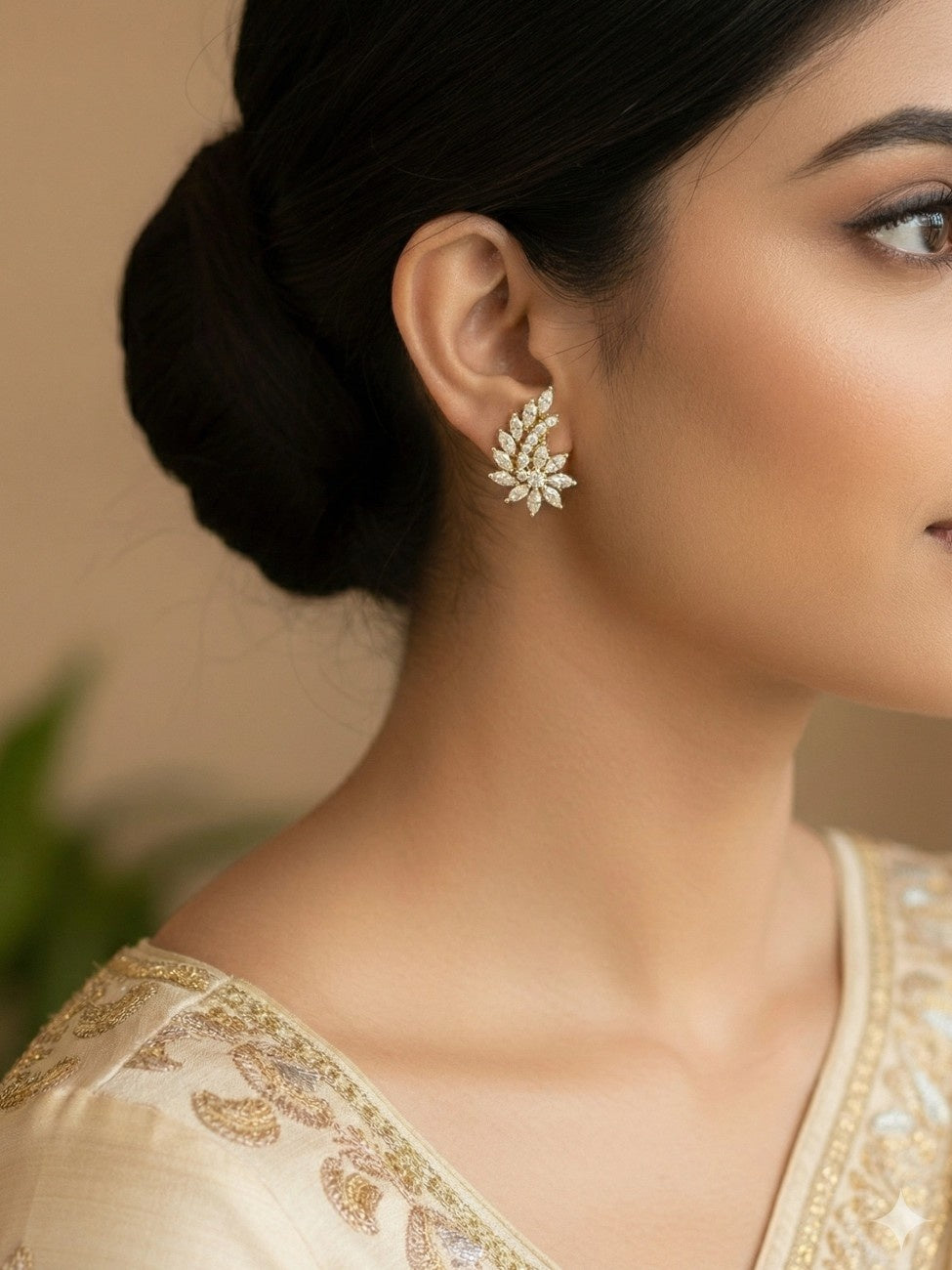 Graceful Leaf Design Earrings