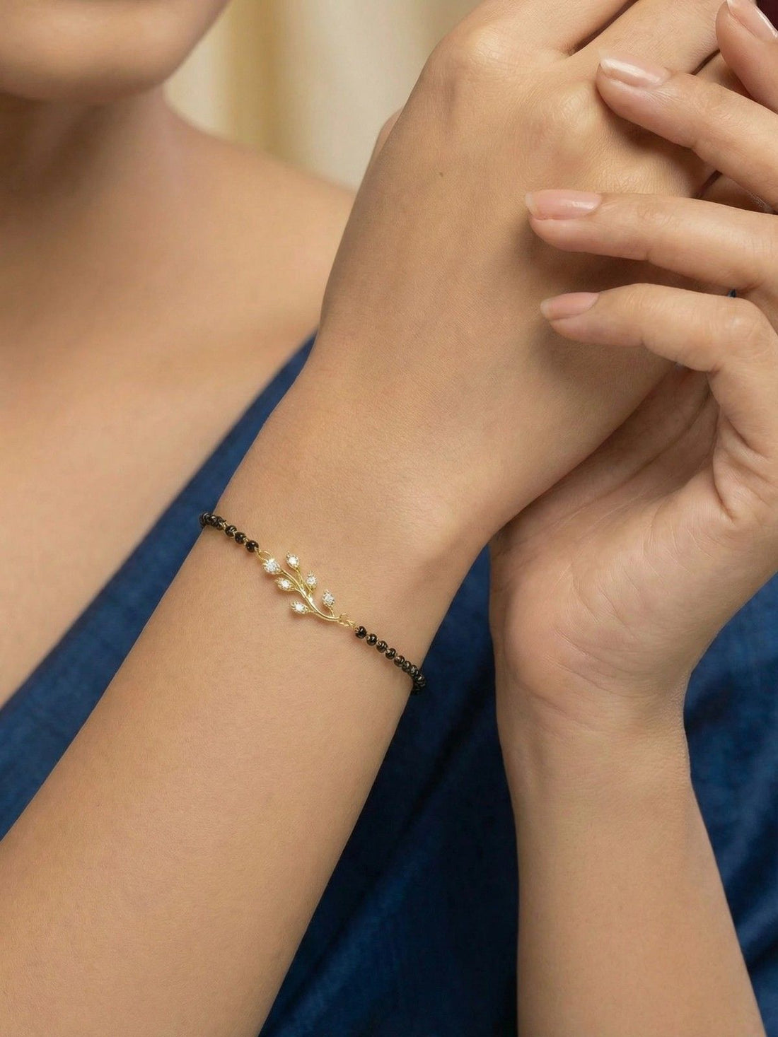 Veyil Hand Mangalsutra