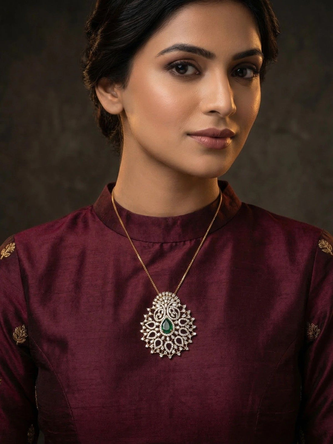 Hemanta Luxurious Locket